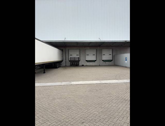8,176M² WAREHOUSE TO LET IN EPPING INDUSTRIAL